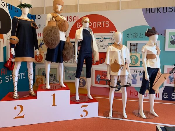 Japan｜日本皮革ブランド「創悦」が「葛飾北斎とスポーツ」をテーマにコレクションを発表　海外でも高く評価される「ホクサイズム」