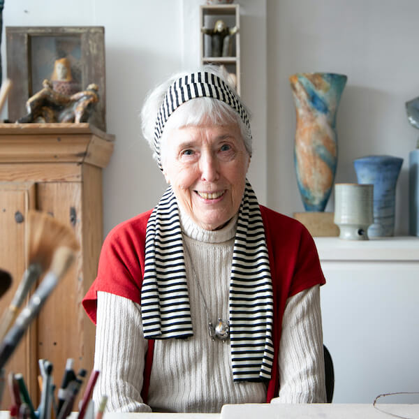 陶芸家のリサ・ラーソンが死去　世界中に愛されたデザイン