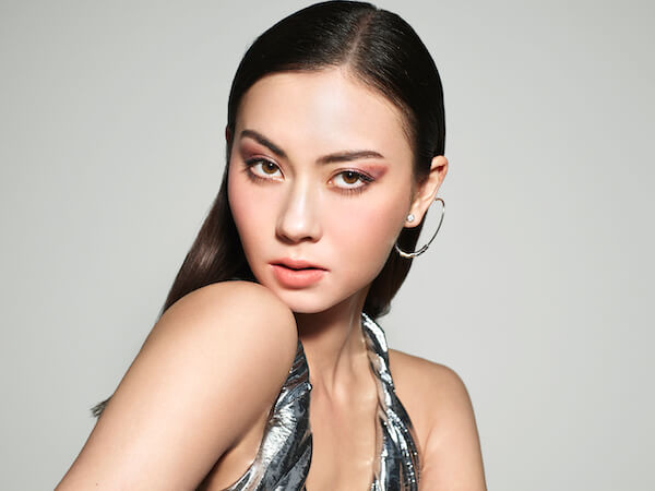 Asia｜モデルのローレン・サイが「レブロン」のアジアパシフィックの新ブランドアンバサダーに就任