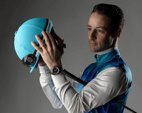 騎手のクリストフ・ルメールがスイス時計ブランド「ファーブル・ルーバ」のアンバサダーに就任