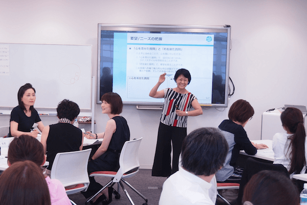 Japan｜iDAがアパレル・コスメ企業の新入社員研修を無料で開催