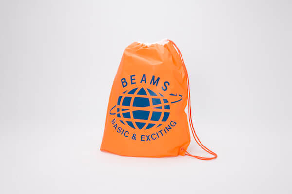 「ビームス」がビニール製ショッピングバッグを廃止しコットン製の同型バッグを販売開始
