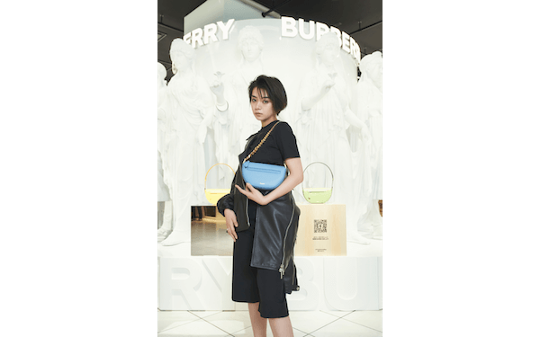 「バーバリー」がオリンピアバッグをフィーチャーしたポップアップを伊勢丹新宿店と福岡岩田屋で開催中