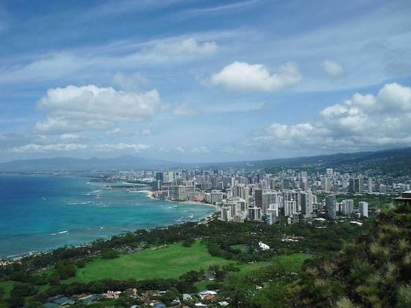 サマンサタバサがハワイ撤退　コロナ禍で観光客が減少し業績回復が困難に