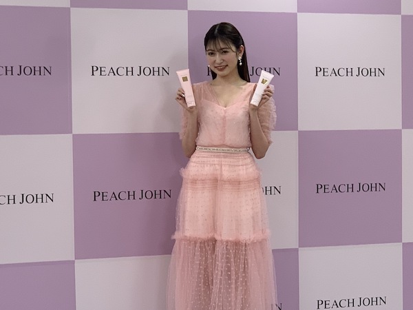 吉田朱里が「ピーチ・ジョン ビューティ」の新ミューズに就任　「これからは美容界のドンを目指したい（笑）」