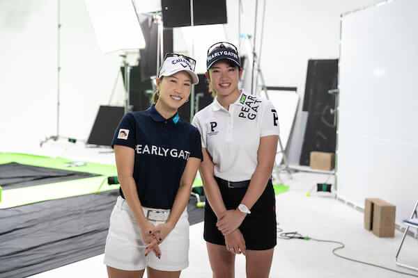 プロゴルファーの上田桃子と原英莉花がCMで共演