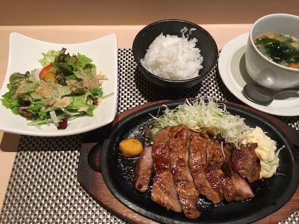 銀座ランチ日記その５「和食鉄板　朔月（さくつき）」