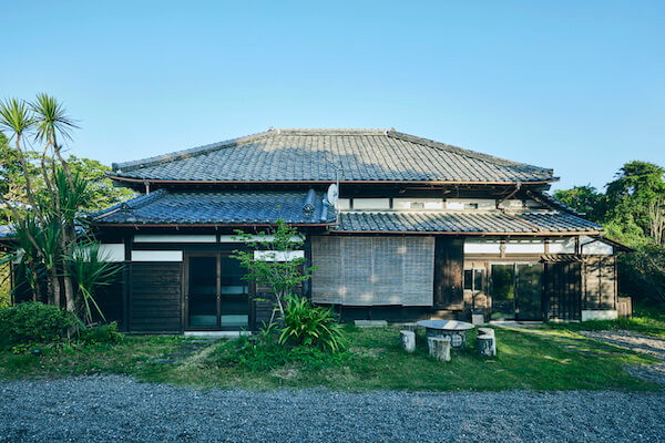 良品計画が千葉・鴨川に滞在施設をオープン　築100余年の古民家をリノベーション