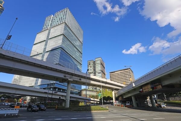 紀尾井町の赤プリ跡地売却の西武HDの株価がマイナス約15％と大幅下落