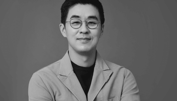 NewJeansを巻き込んだ内輪揉めで韓国芸能大手のHYBEのCEOが引責辞任