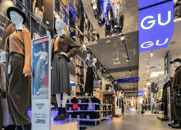 世界売上高１兆円へ向けて「GU」のニューヨークのソーホー旗艦店がオープン　