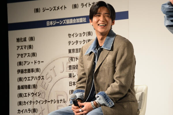 目黒蓮の2024年のファッション業界での活躍ぶりを振り返る