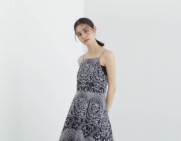 株価上昇率がアパレル関連銘柄でトップのTSIホールディングスが「ジル スチュアート」のアパレル事業終了、全店舗閉鎖