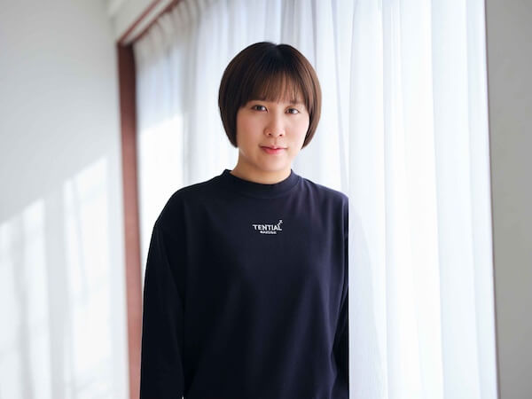 リカバリーウェアを展開するTENTIALが新規上場　初値は公開価格を30％上回る2600円