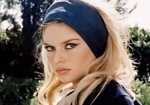 ブリジット・バルドー死去　世界的ファッションアイコンが残した功績とバレエシューズ