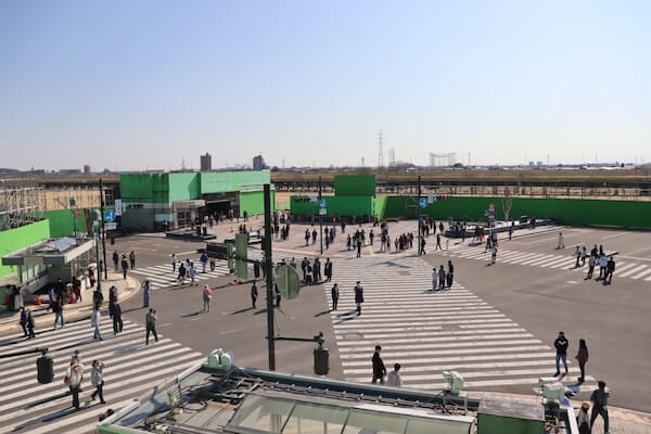 「サカイ」やSnow ManのMVロケ地　渋谷スクランブルを再現した足利のオープンセットが閉鎖