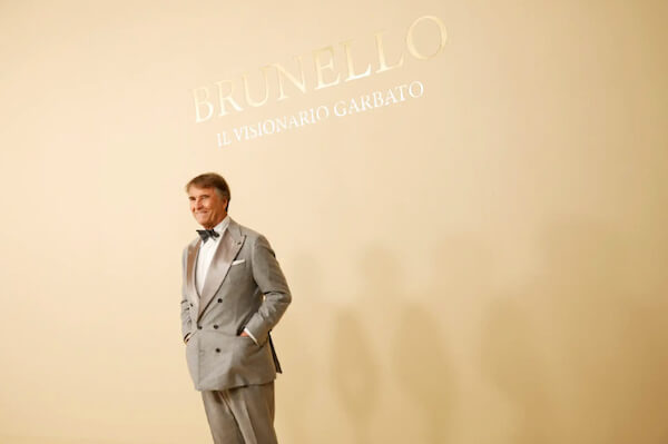 「ブルネロ クチネリ」の株価が4％超の上昇　「SVT グローバル」は前日比プラス0.55％【2月12日】