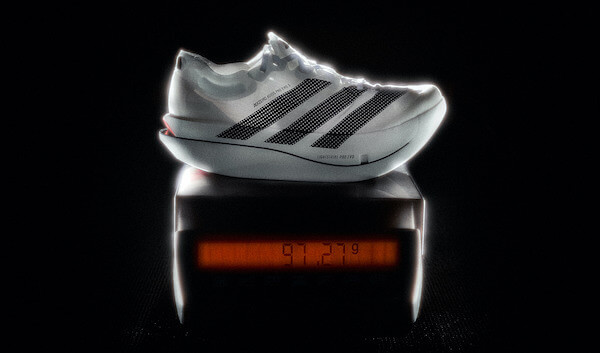 ロンドン・マラソンで史上初の「2時間切り」を2選手が達成、1位・2位ともに「アディダス」のシューズが独占