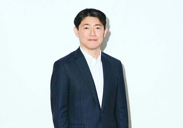インターメスティックへの傘下入りで国内有数のアイウェアチェーンが誕生　メガネスーパー松本大輔社長が語る「付加価値」経営とは