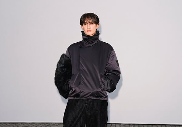 向井康二、アンバサダー就任後初のショーへ　「バーバリー」2027年サマーコレクションはトレンチの美学を軽やかに再解釈